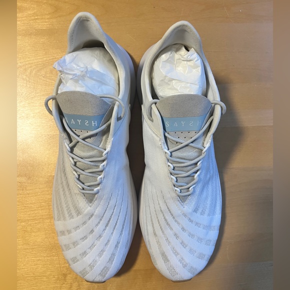 NIB Athleta Exclusive Saysh One Sneaker - Picture 9 of 15